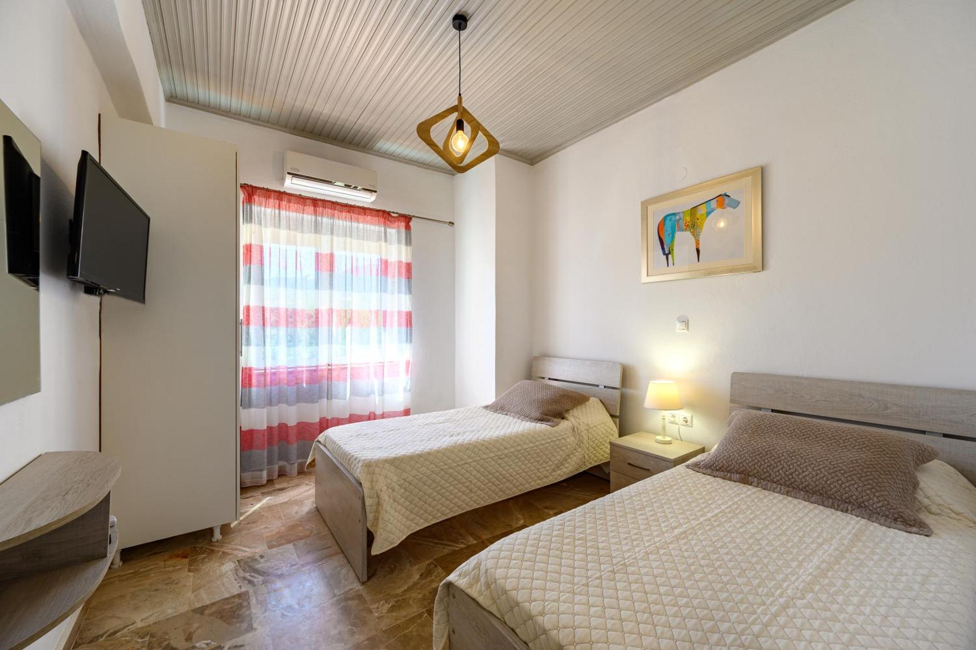 Beachfront First-Floor Suite جورجيوبوليس المظهر الخارجي الصورة